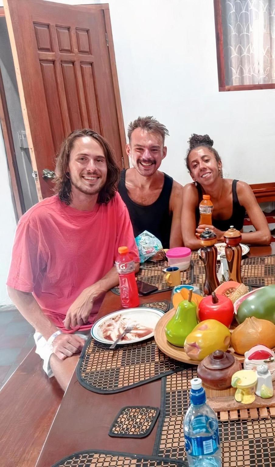 Casa Yoly Hostel גרנאדה מראה חיצוני תמונה